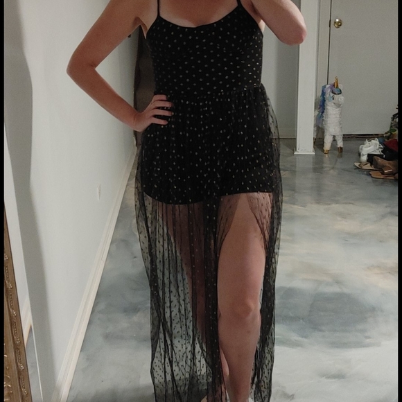 Black polka dot romper - Picture 2 of 7